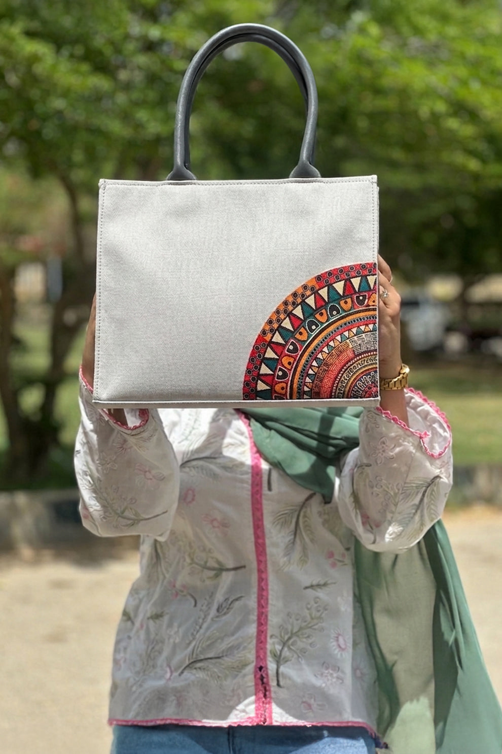 Inaya Canvas Tote Desert Bloom - Ash White