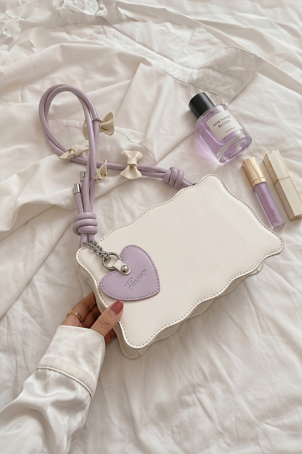 Inaya Handbag Baggie - Off White (Lilac Strap)