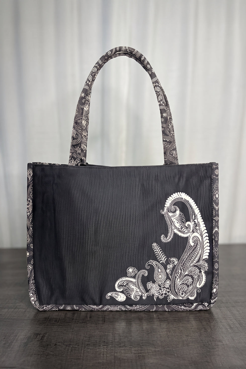 Inaya Canvas Tote Black Paisley