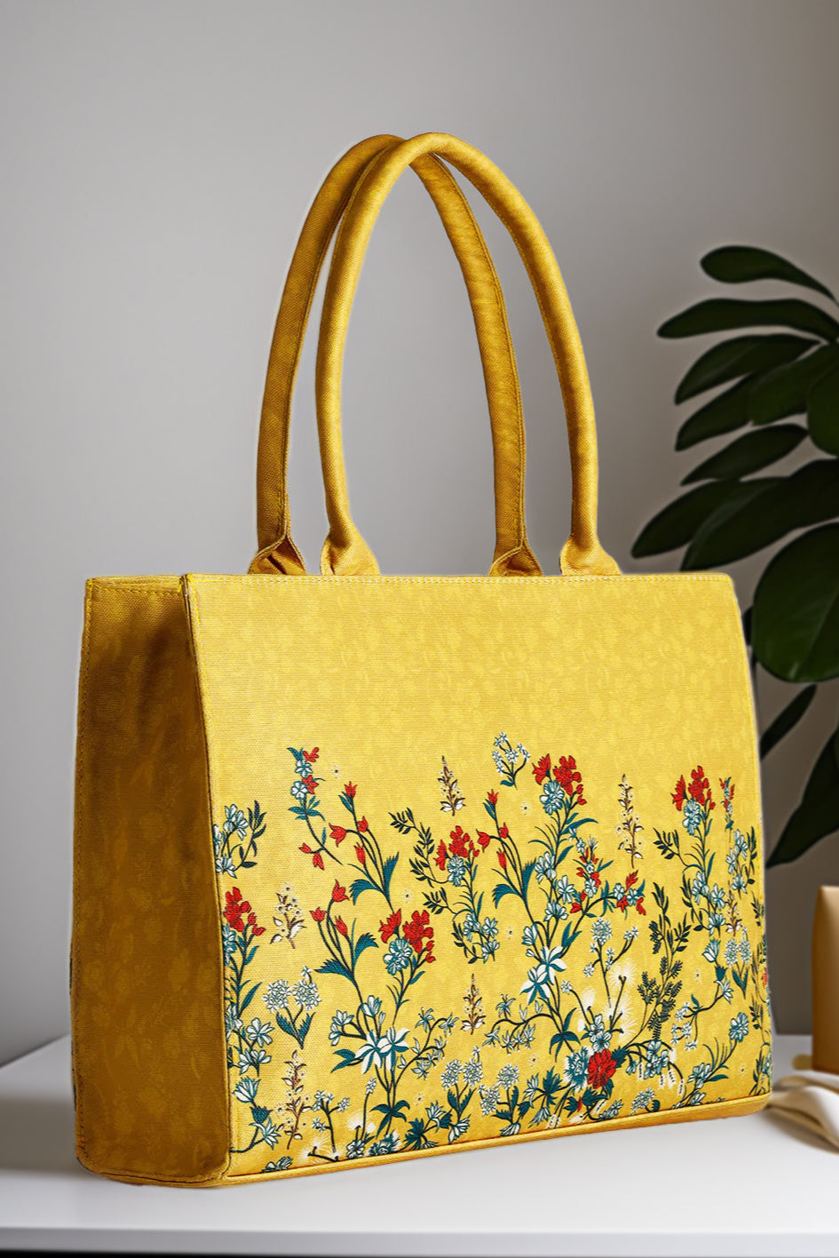 Inaya Canvas Tote Bag Sunbeam Floral