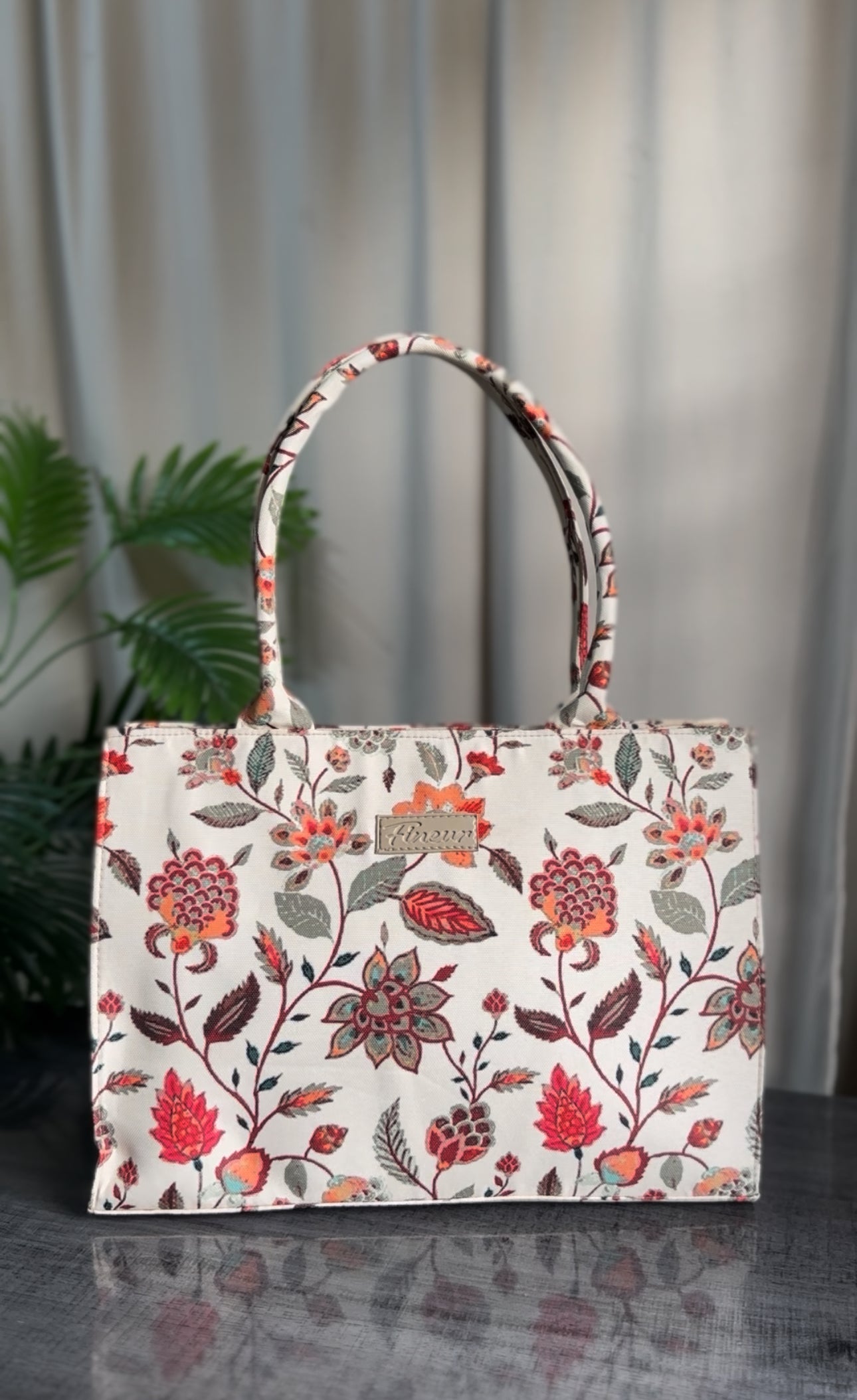 Inaya Canvas Tote Beige Multiflower