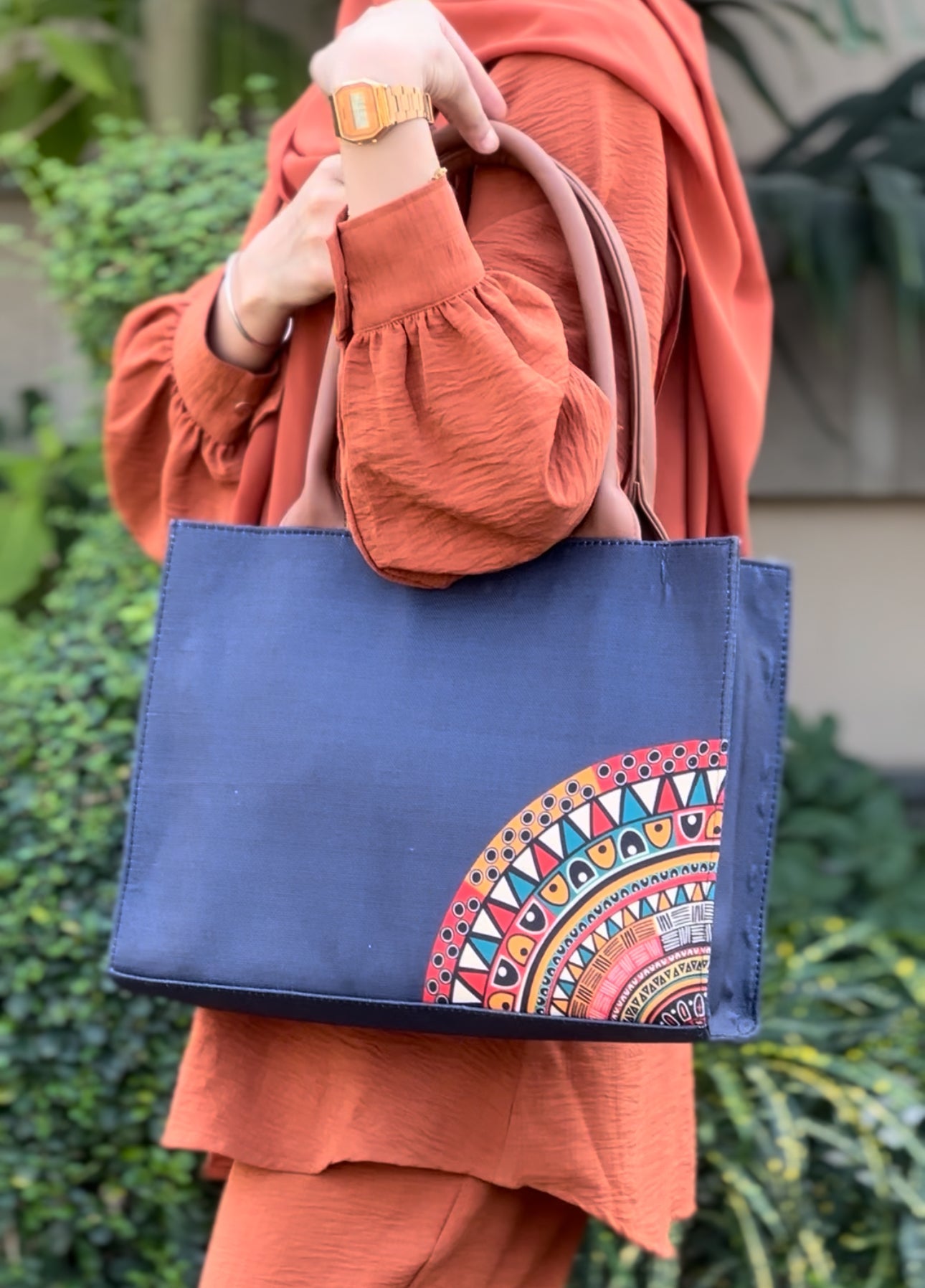 Inaya Canvas Tote Desert Bloom - Navy Blue